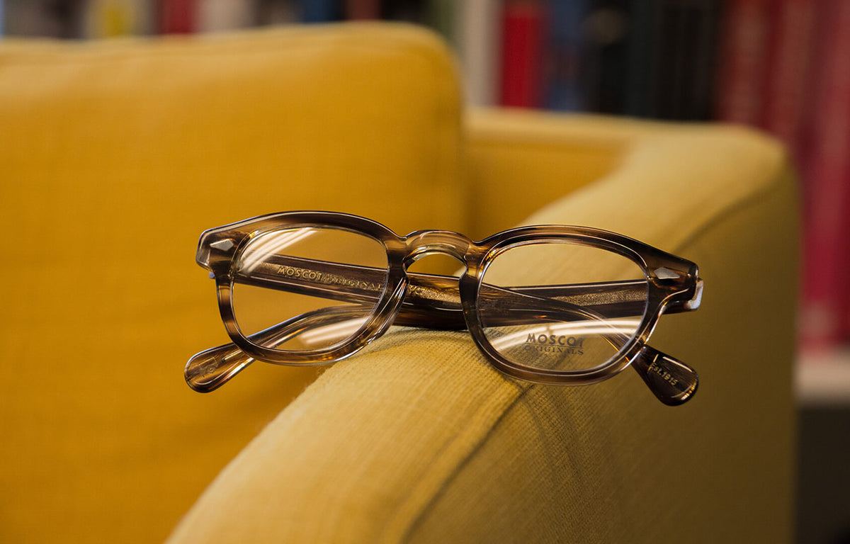 HOW TO STOP GLASSES FROM FOGGING UP IN THE COLD