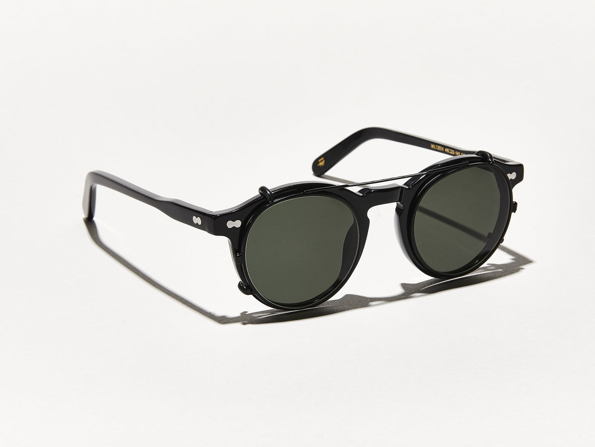 The CLIPZEN in Matte Black with G-15 Lenses